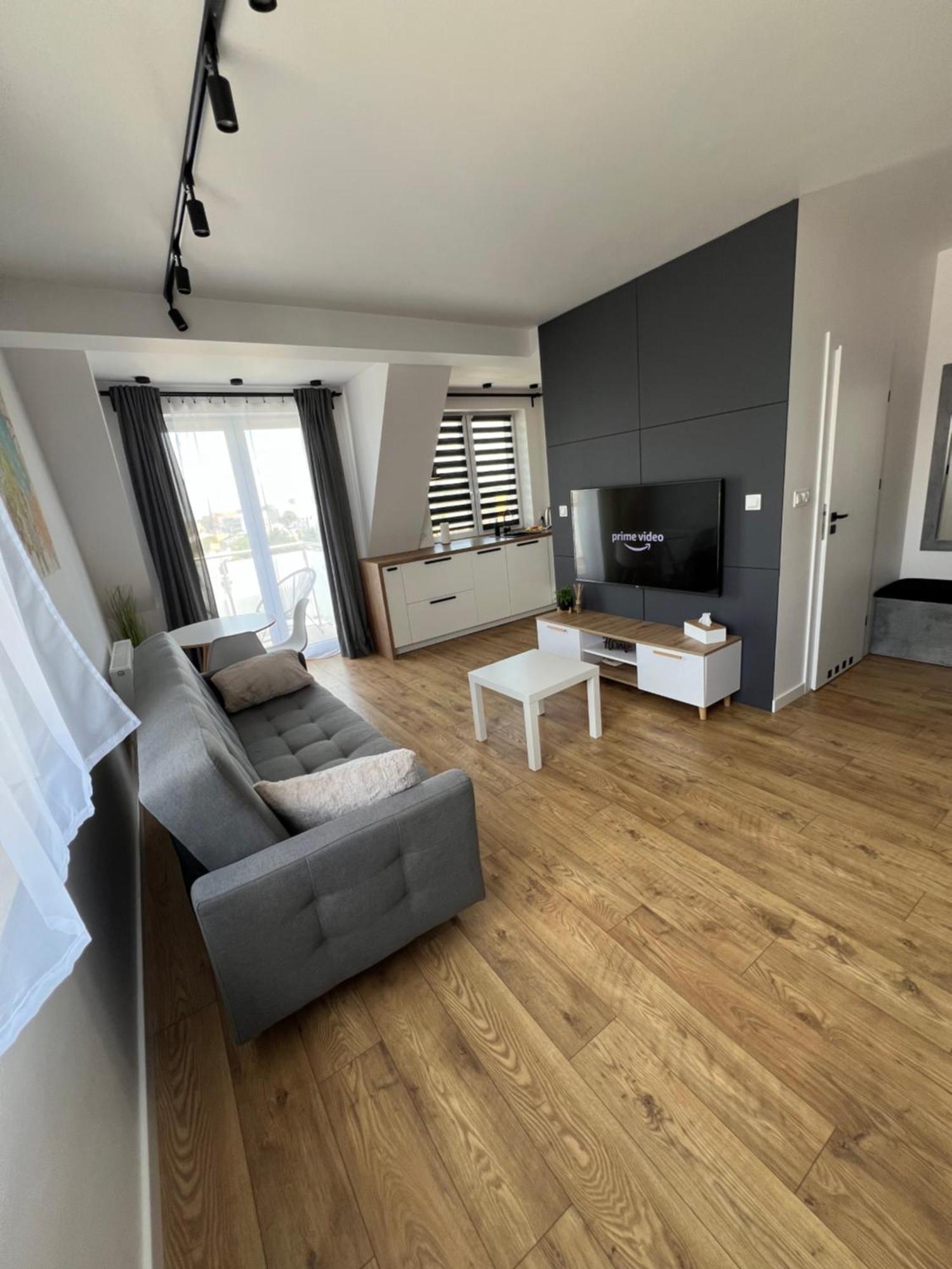Kawalerka Z Widokiem Na Apartament